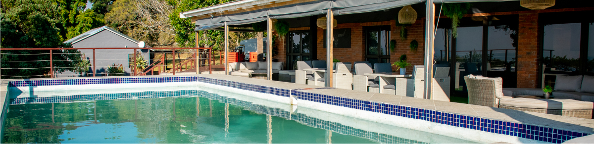 Rorkes Drift Lodge pool area